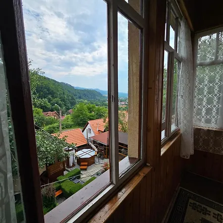 Domokos Apartment *